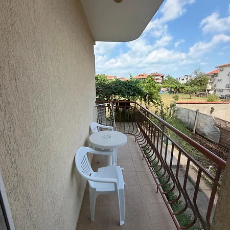 Guest house Dayana